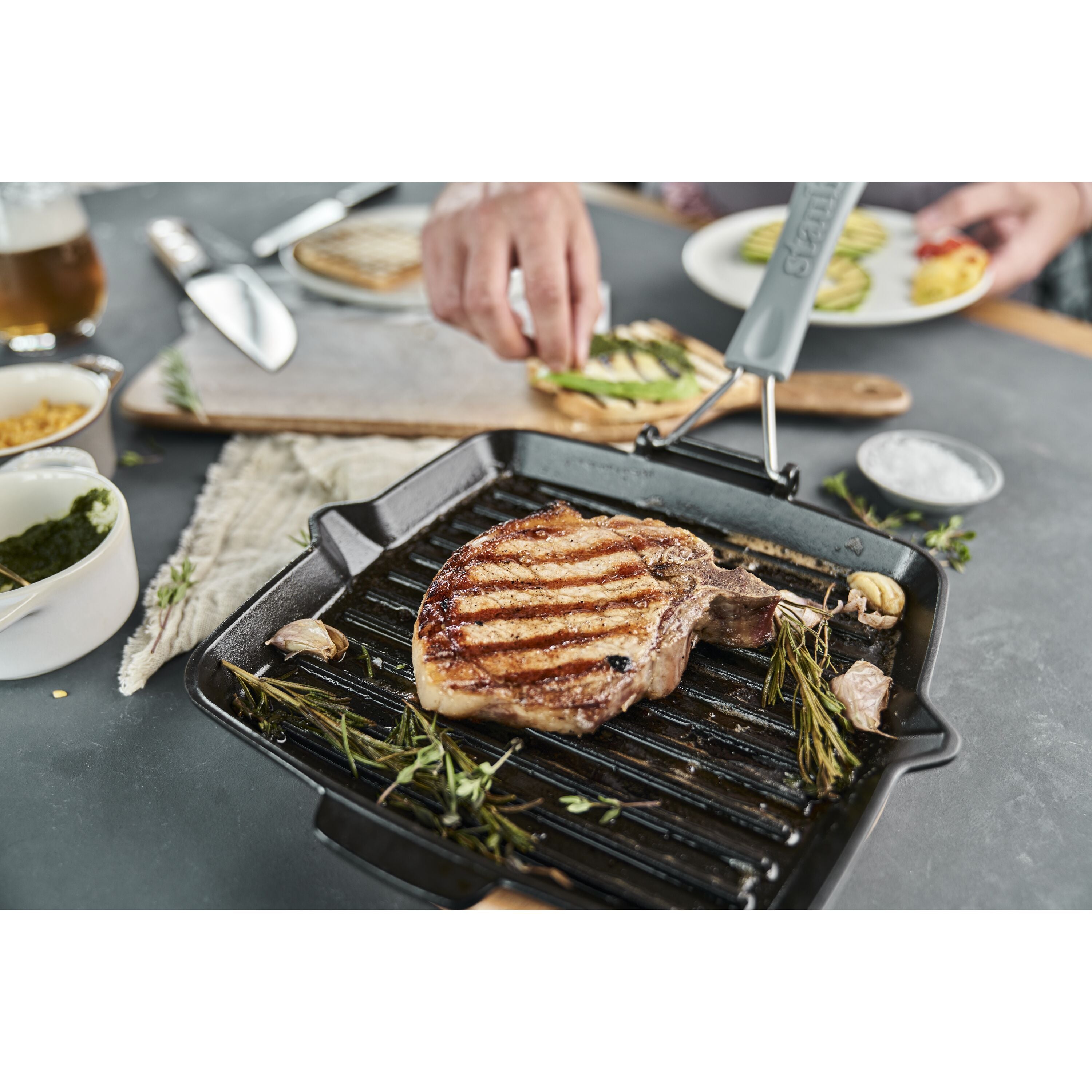 Staub Grill pan with pouring spout | square | cast iron