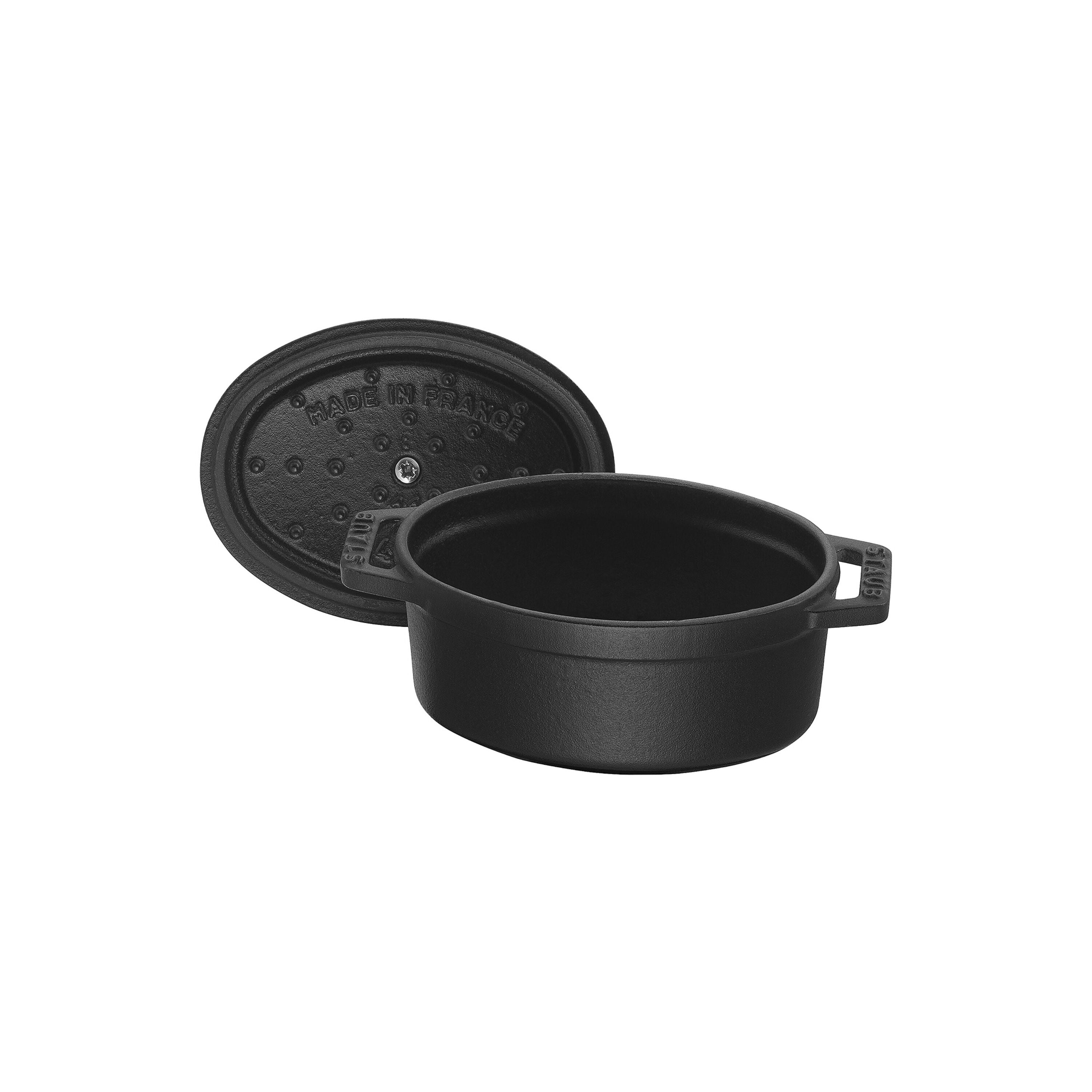 Staub Mini cocotte | oval | cast iron