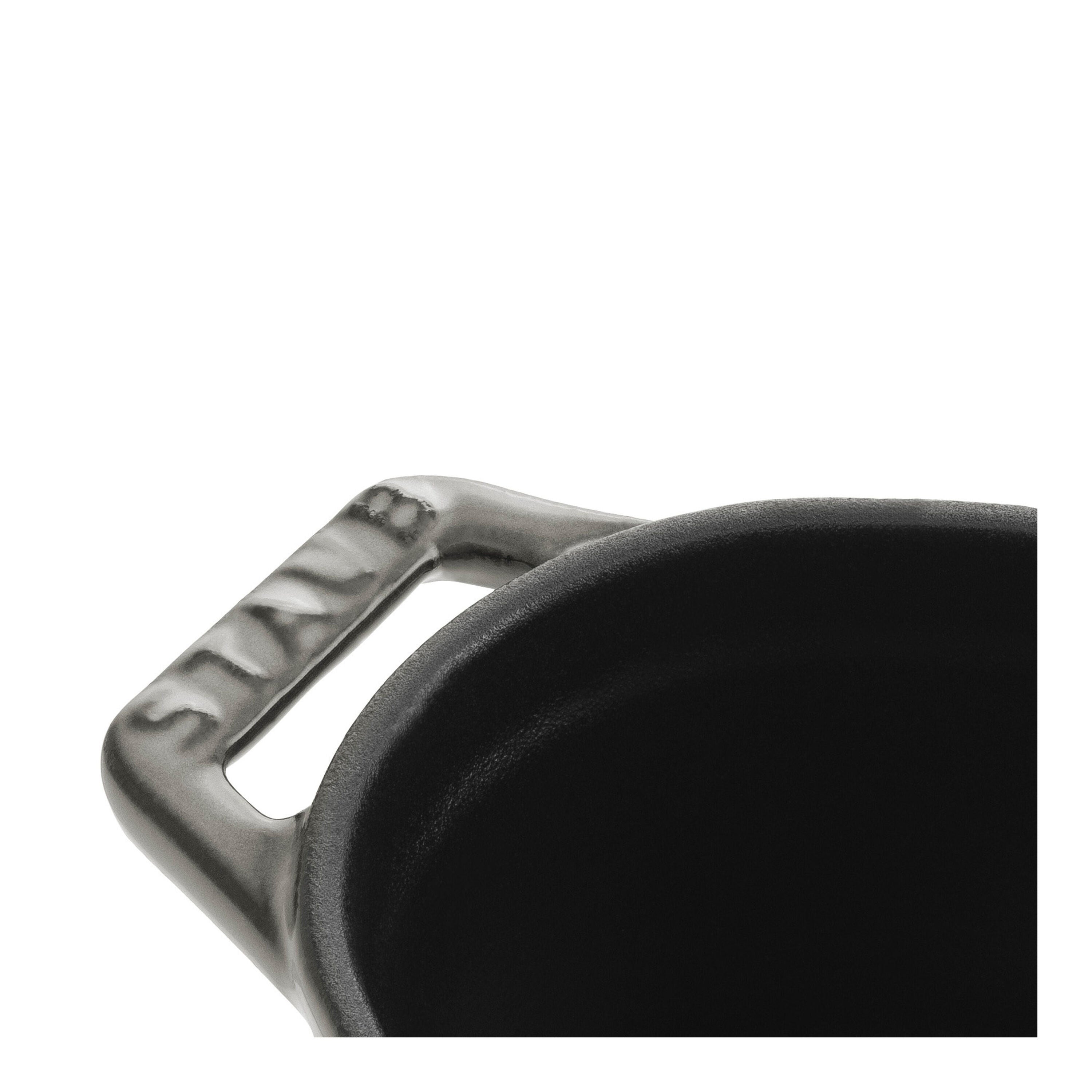Staub Mini cocotte | oval | cast iron