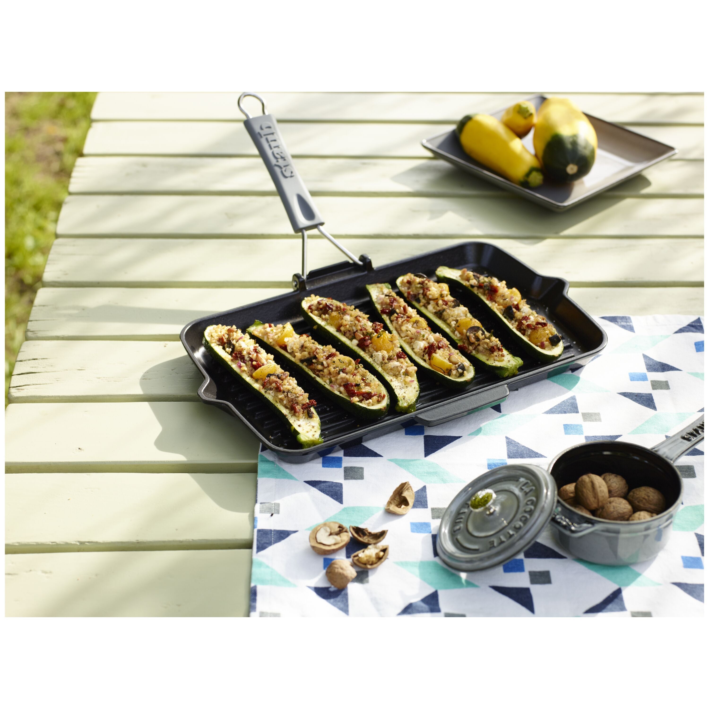 Staub Grill pan with pouring spout | rectangular | cast iron