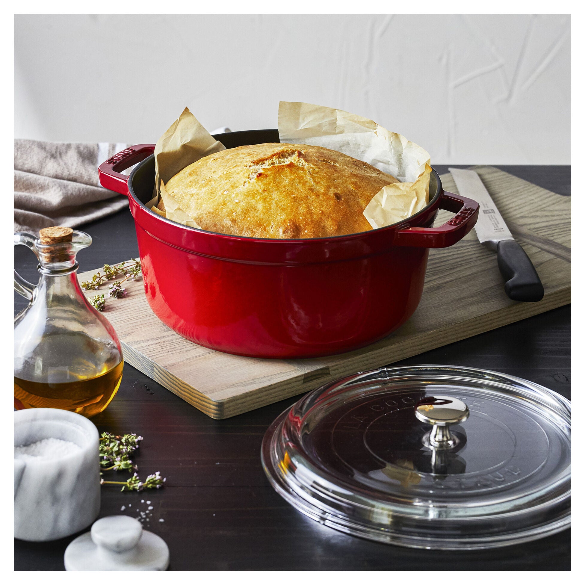 Staub La Cocotte 24 cm Cherry леано железно тенџере со капак
