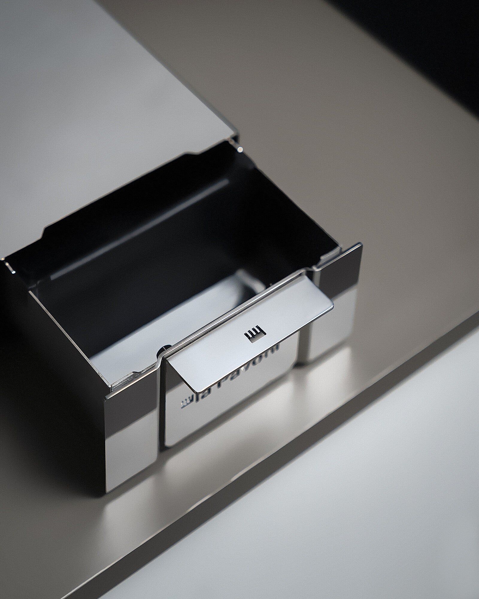 La Pavoni Knock Box sirtar