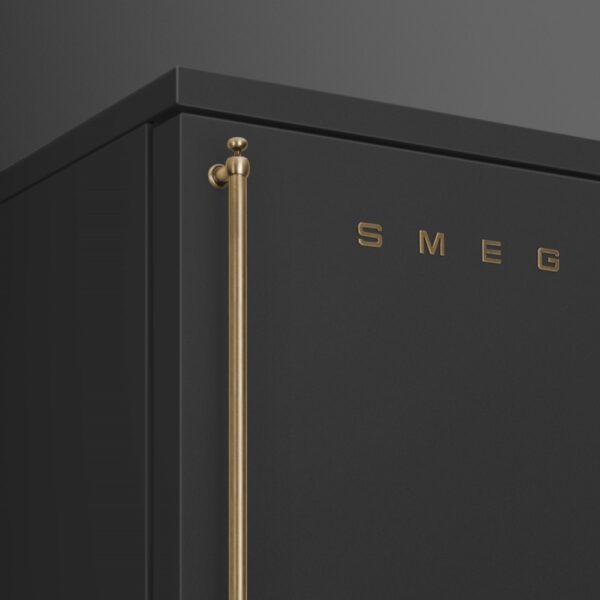 Smeg FA8005RAO